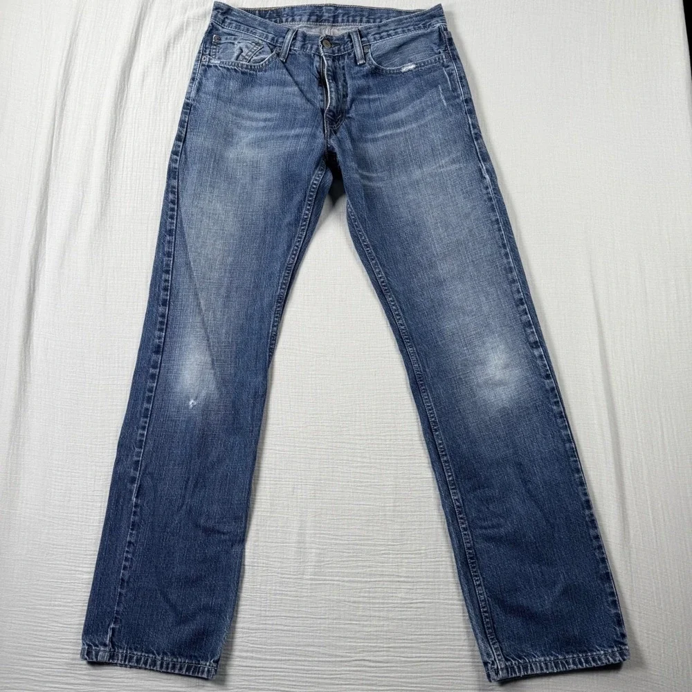 Levi Strauss 514 Mens 32x34 Straight Fit‎ Blue Medium Wash Western Fade Grunge - Picture 2 of 8